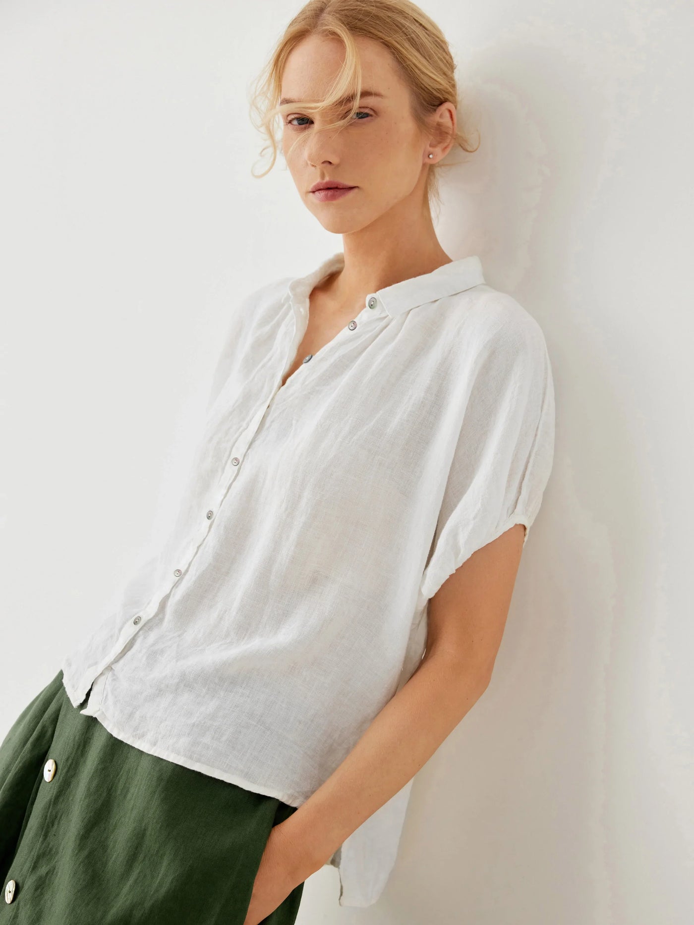Sierra 100% Linen Button-Up Loose Shirt