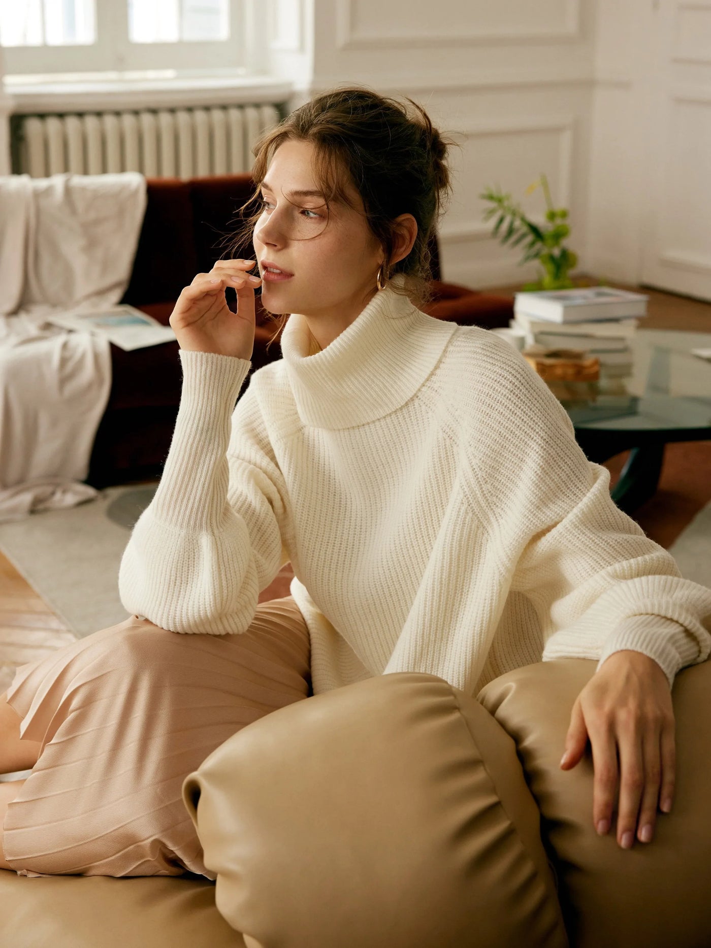 Lana 100% Merino Wool White Oversized Turtleneck Pullover